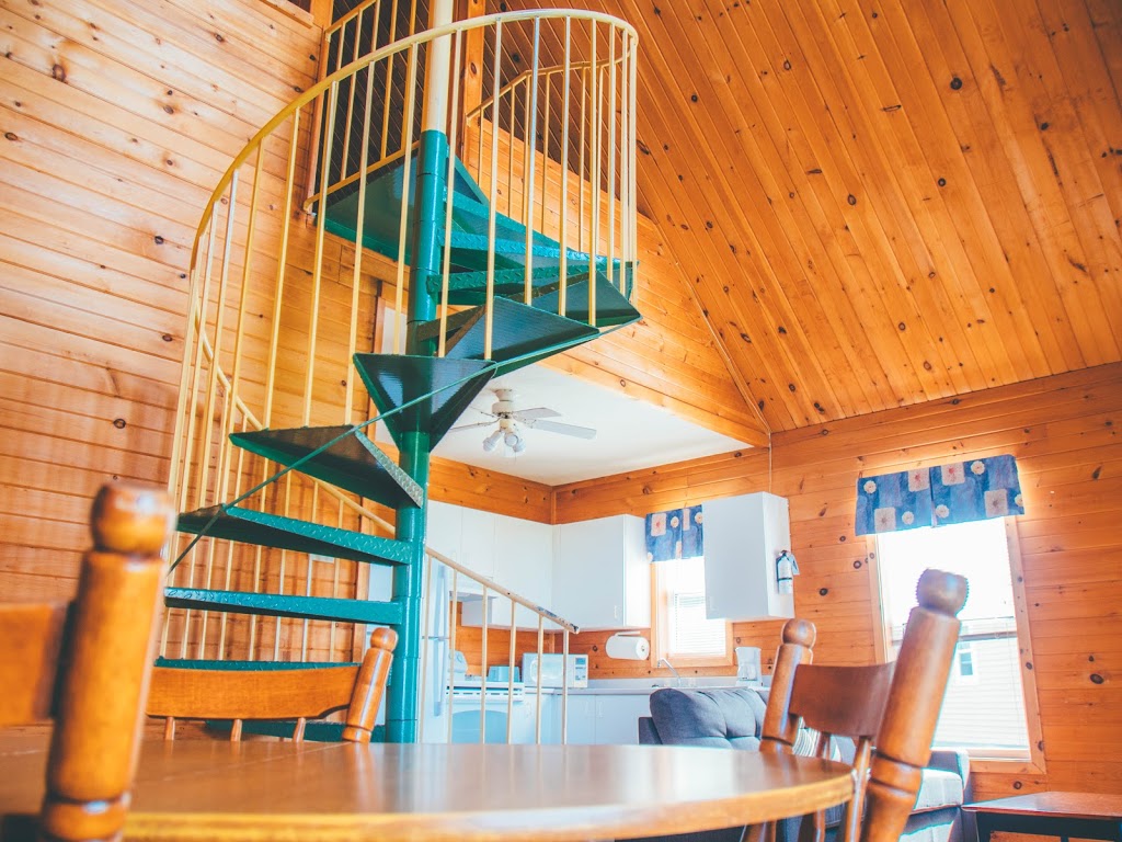 Chalets Parlee Beach | 642 Main St, Shediac, NB E4P 2H3, Canada | Phone: (506) 532-5339