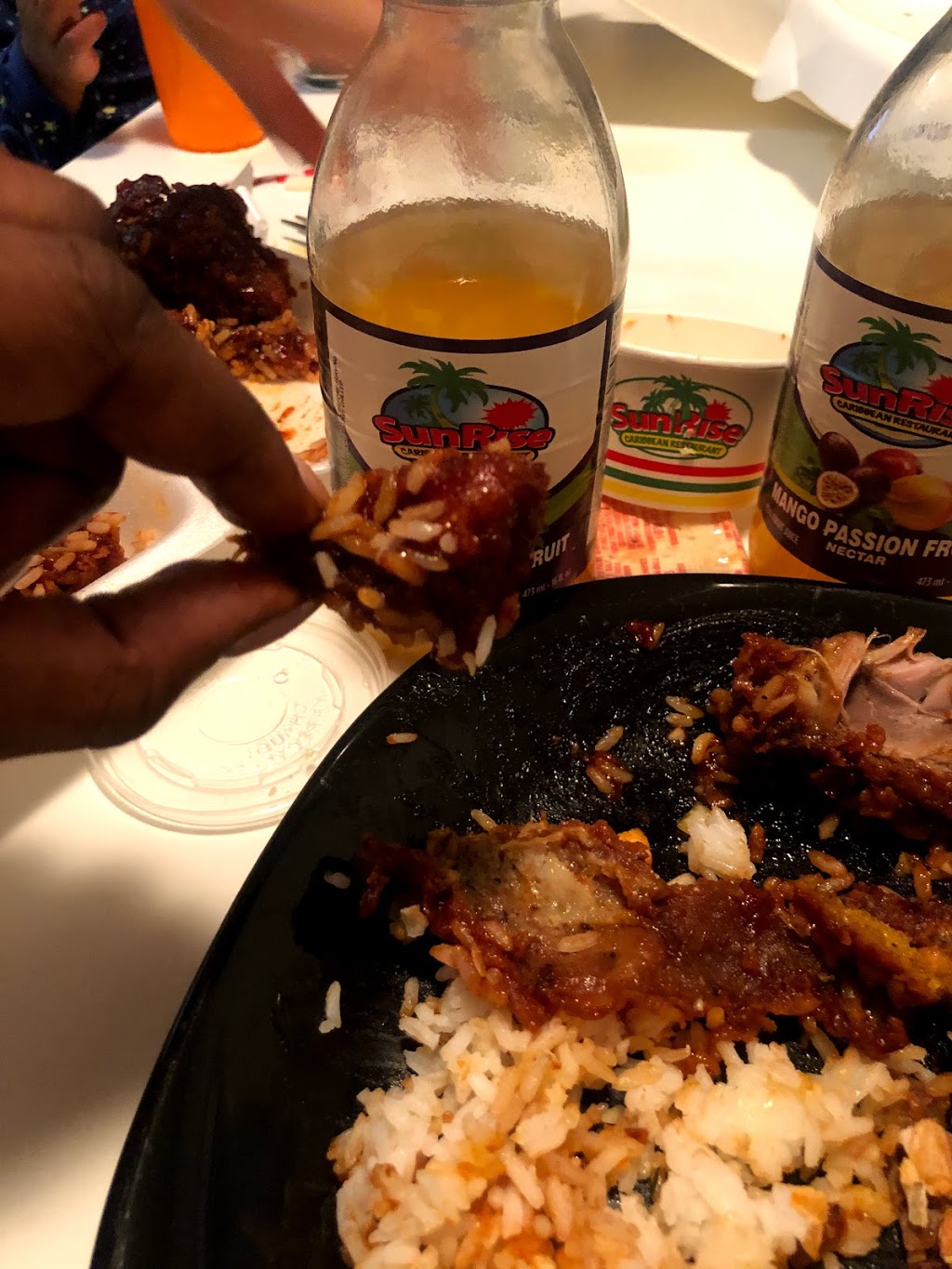 SunRise Caribbean Restaurant | 4141 Dixie Rd, Mississauga, ON L4W 1V5, Canada | Phone: (905) 232-1395
