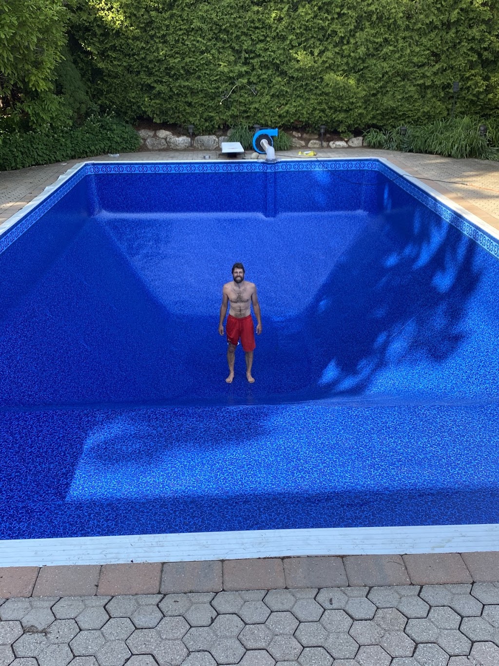 Oakvilles Finest Pools | 2204 Rochester Cir, Oakville, ON L6M 5E3, Canada | Phone: (905) 808-9234