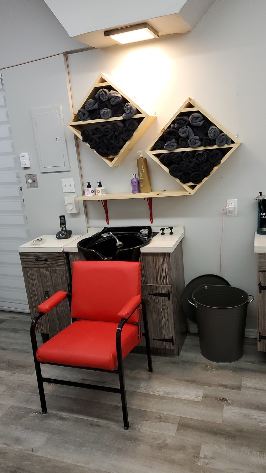 Salon Franco - Coiffure pour hommes et femmes | 334 Rue Laurier, Laval, QC H7N 2N4, Canada | Phone: (450) 669-1511