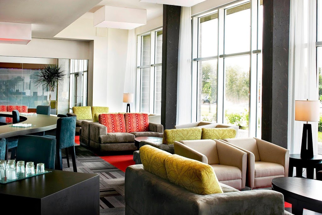 Four Points by Sheraton Lévis Convention Centre | 5800 Rue J.-B.- Michaud, Lévis, QC G6V 0B3, Canada | Phone: (418) 838-0025