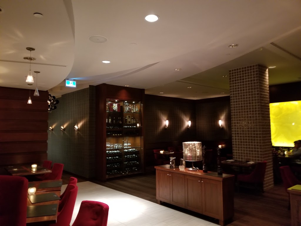 Carvers Steakhouse - Sheraton Cavalier | 2620 32 Ave NE, Calgary, AB T1Y 6B8, Canada | Phone: (403) 250-6327