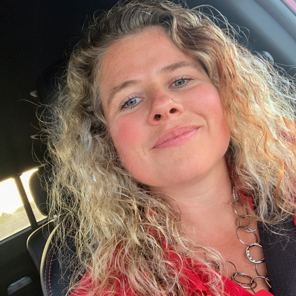 Rejuvenate with Jules - Massage Therapy | 115 Carleton Dr, Steinbach, MB R5G 0W3, Canada | Phone: (204) 392-0902