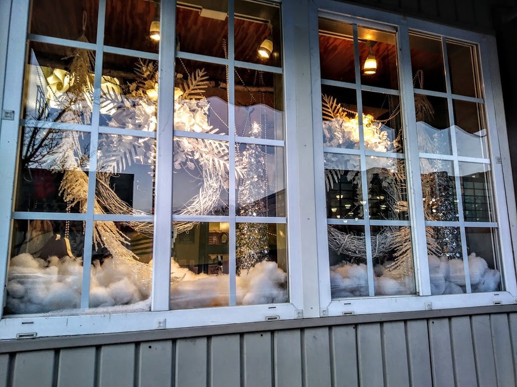 Piccirillos Florist Inc | 2508 Niagara St, Niagara Falls, NY 14303, USA | Phone: (716) 285-1007