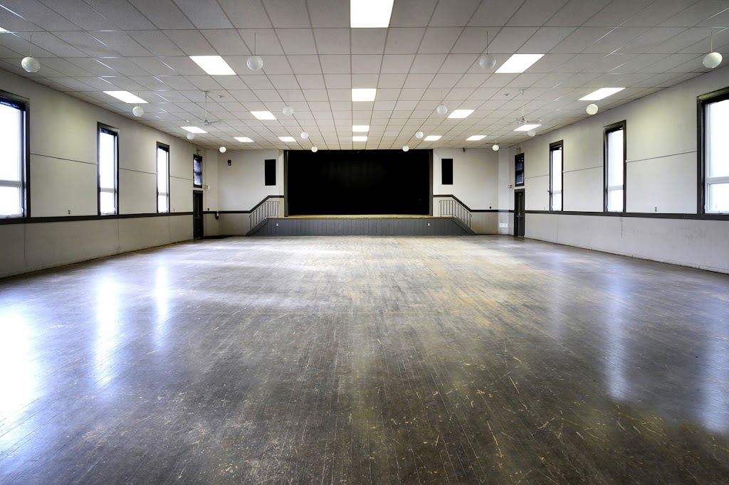 Stony Plain Community Centre | 5008 51 Ave, Stony Plain, AB T7Z 1C2, Canada | Phone: (780) 963-8604
