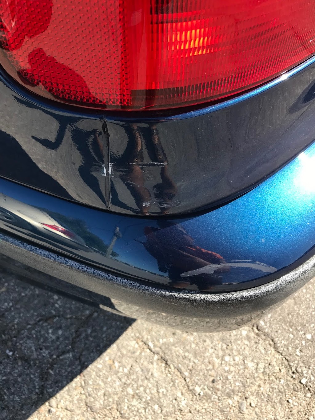 Luxury Auto Body & Collision | 26Chauncey Ave, Toronto, ON M8Z 2Z4, Canada | Phone: (416) 233-0768