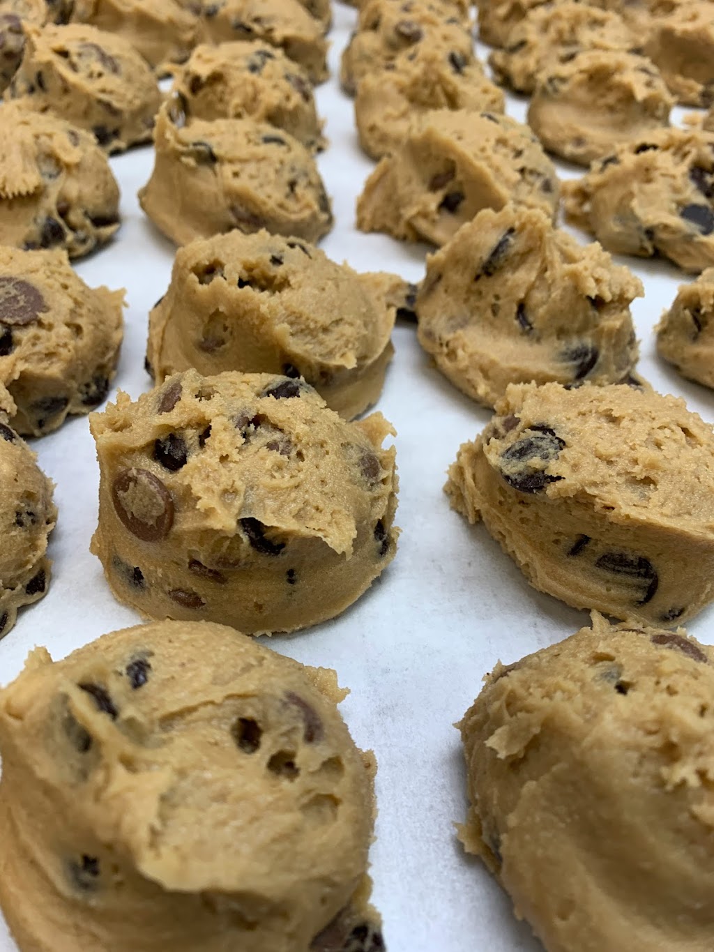 Floras Bake Shop | 11113 113 St, Edmonton, AB T5G 2V1, Canada | Phone: (780) 990-4793