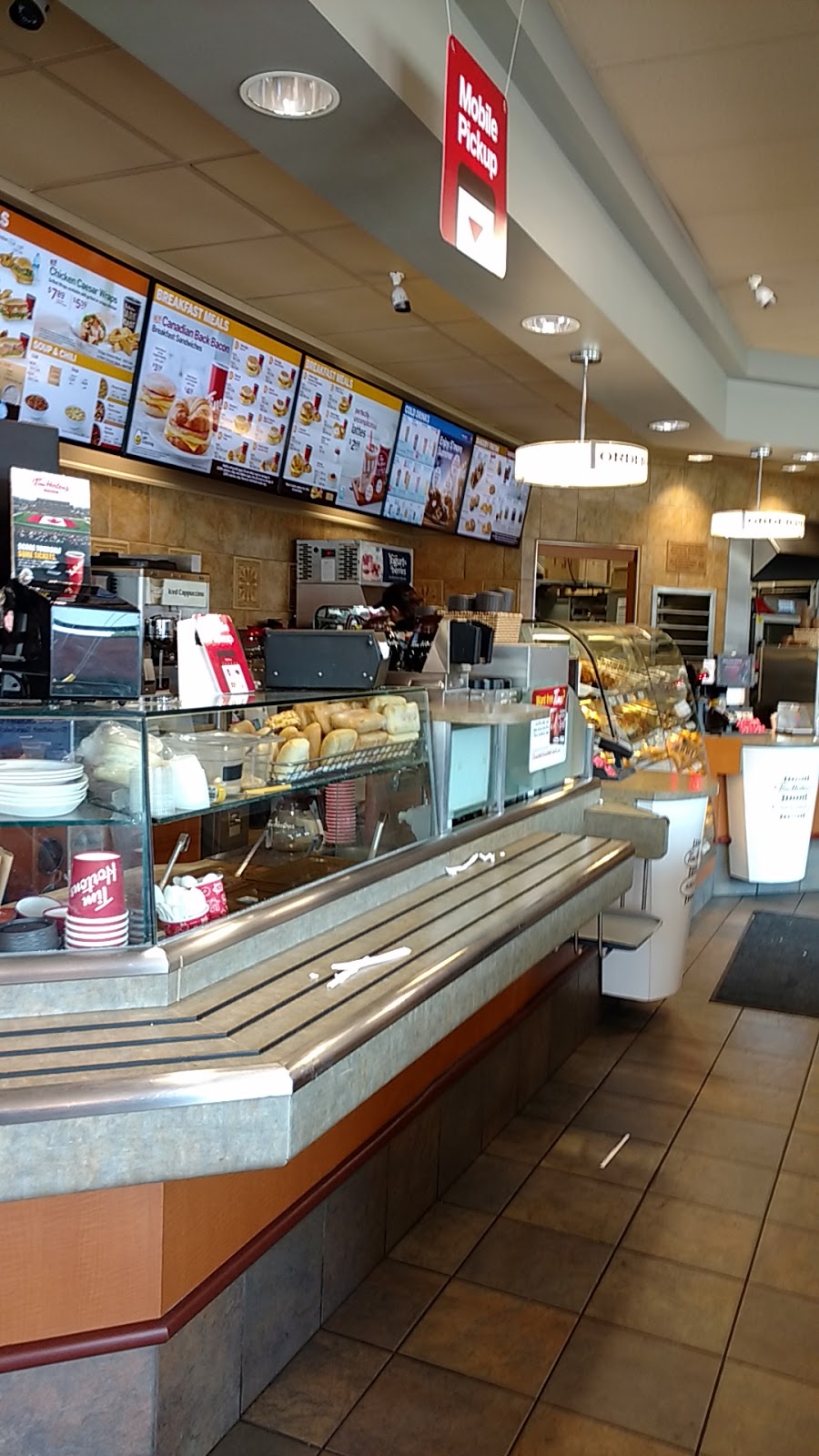 Tim Hortons | 133 Bay St N, Hamilton, ON L8R 2P5, Canada | Phone: (905) 525-6289