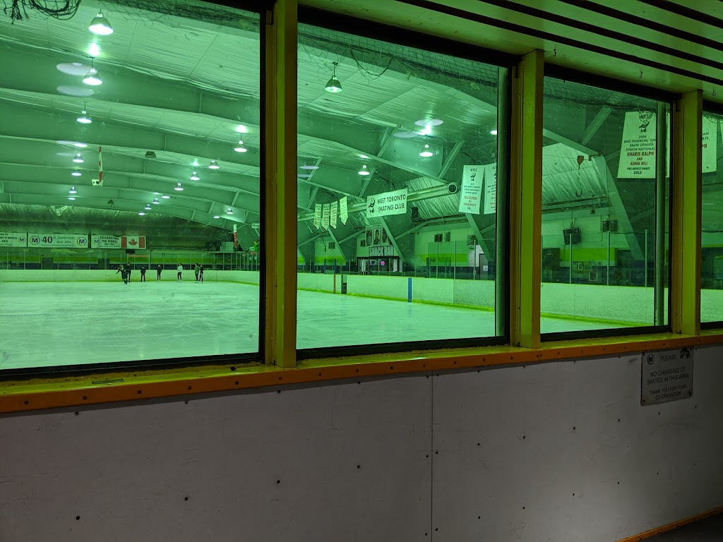 West Toronto Skating Club | 179 Brock Ave, Toronto, ON M6K 2L7, Canada | Phone: (416) 588-1158