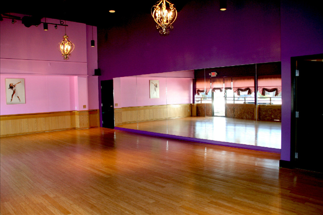 dance at Brijets | 170-8818 111 St, Fort Saskatchewan, AB T8L 3T4, Canada | Phone: (780) 998-3533