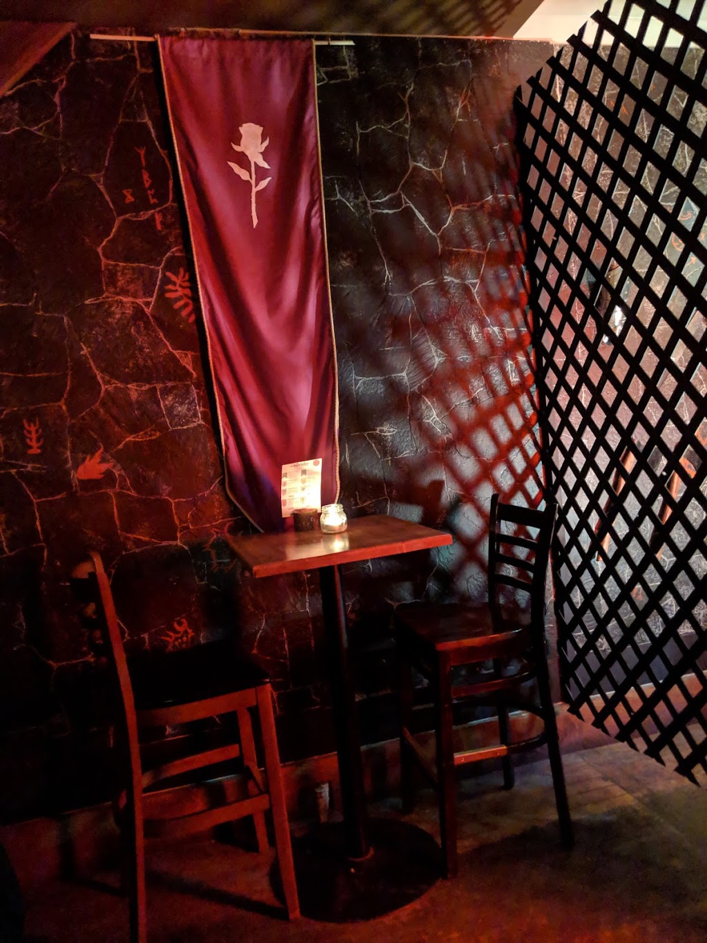 1602 Dundas West | 1602 Dundas St W, Toronto, ON M6K 1T9, Canada | Phone: (416) 823-0661