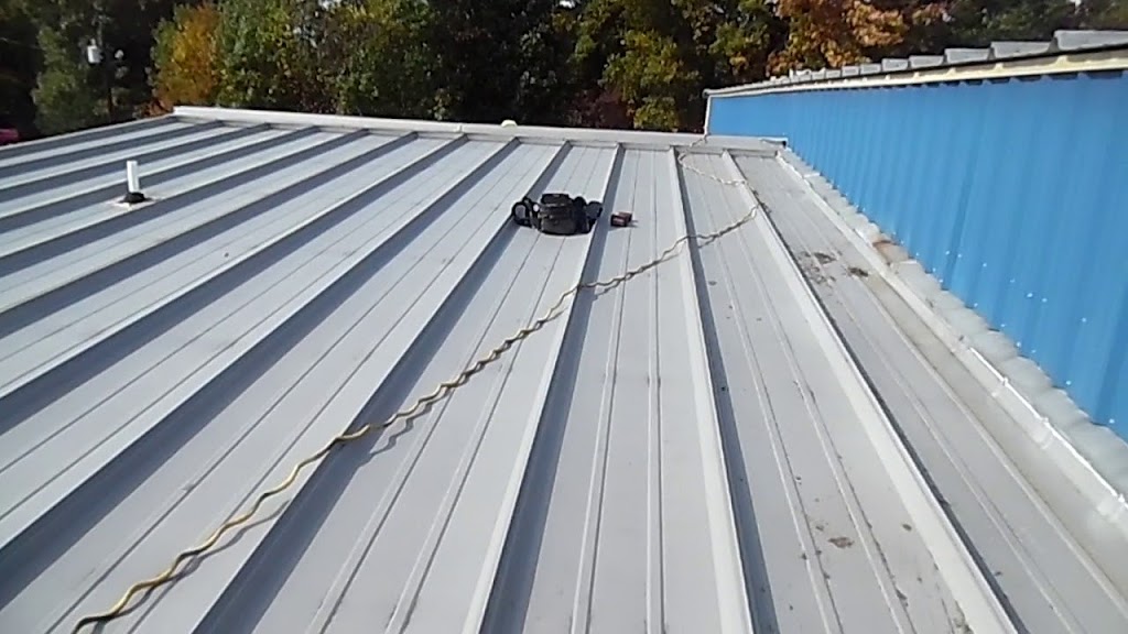 Markham Roofers | 35 Bertram Earnshaw Dr, Markham, ON L6C 2R9, Canada | Phone: (437) 747-1900