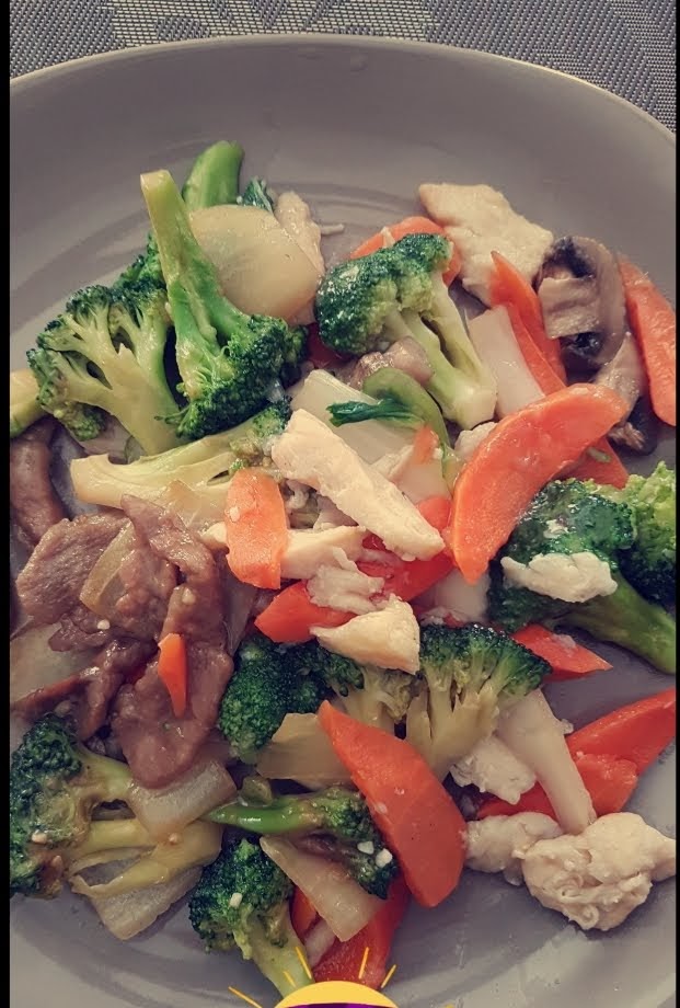 Chinese Delicacies | 220 Wexford Rd, Brampton, ON L6Z 4N7, Canada | Phone: (905) 840-7779