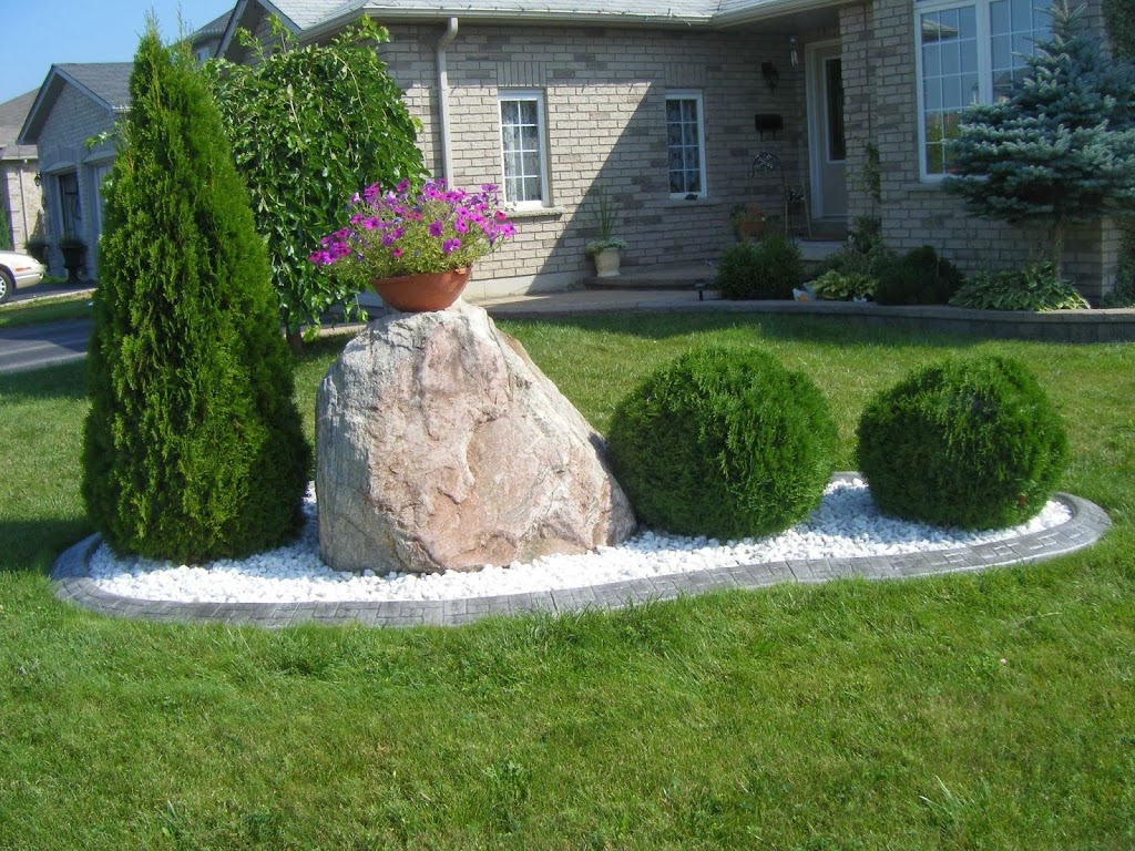 Quality Curb & Garden Edge | 1692 Flos RD 11 West, RR#3, Elmvale, ON L0L 1P0, Canada | Phone: (705) 322-4562