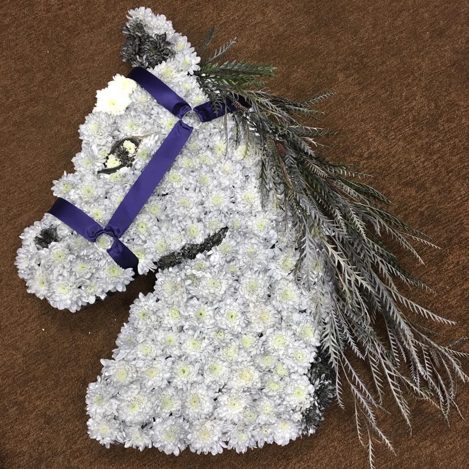 Valley Rose Flower Shop | 56 Commercial St, Middleton, NS B0S 1P0, Canada | Phone: (902) 825-3331