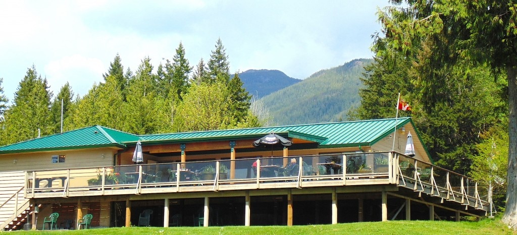 Clubhouse Restaurant | 13823 Sunshine Coast Hwy, Madeira Park, BC V0N 2H0, Canada | Phone: (604) 883-9542