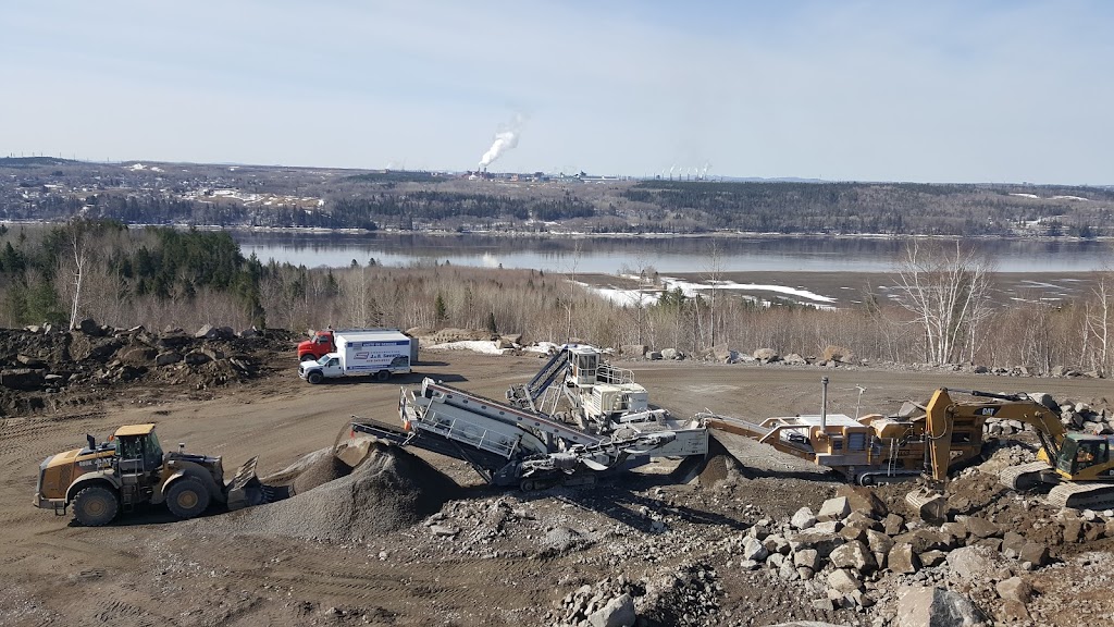 Carrière Ste-Geneviève (Construction J&R Savard) | 2225 Rte Sainte-Geneviève, Chicoutimi, QC G7H 5B2, Canada | Phone: (418) 543-5933