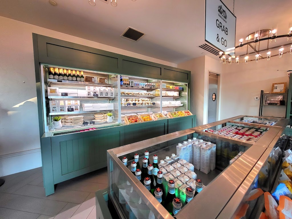 The Guides Pantry | 111 Lake Louise Dr, Lake Louise, AB T0L 1E0, Canada | Phone: (403) 522-3511