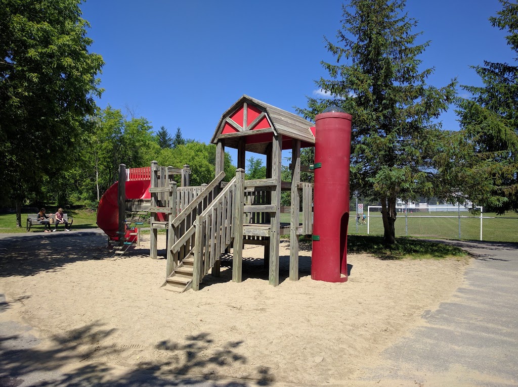 Mowat Farm Park | 100 Fable St, Nepean, ON K2J 1B7, Canada