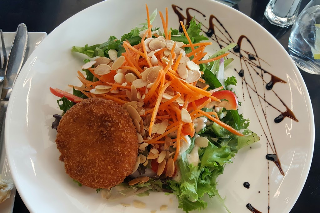Resto Bistro Rumeur | 585 Boulevard de la Gappe, Gatineau, QC J8T 8N7, Canada | Phone: (819) 243-0001