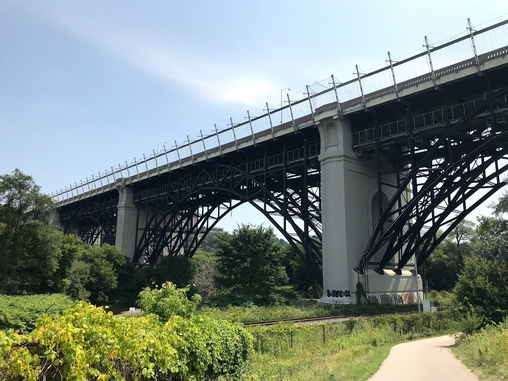 Don River Valley Park | Don Valley Pkwy, Toronto, ON M4K, Canada