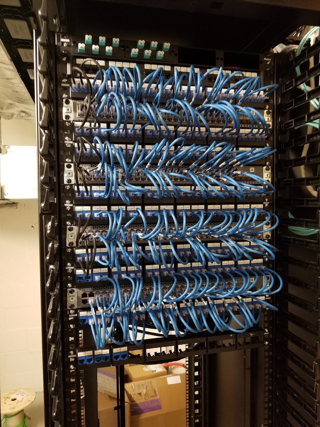 EZ Cabling Solutions | 5 Silcox Pl, Woodstock, ON N4S 8M8, Canada | Phone: (416) 930-2861