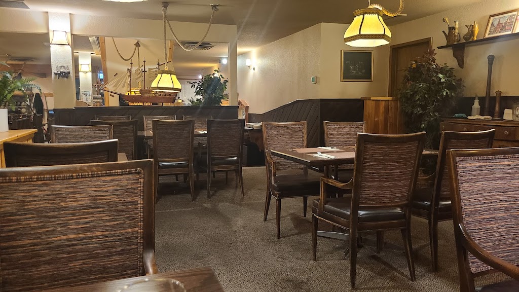 The Old Salzburg Restaurant | 4943 BC-93, Radium Hot Springs, BC V0A 1M0, Canada | Phone: (250) 347-6553