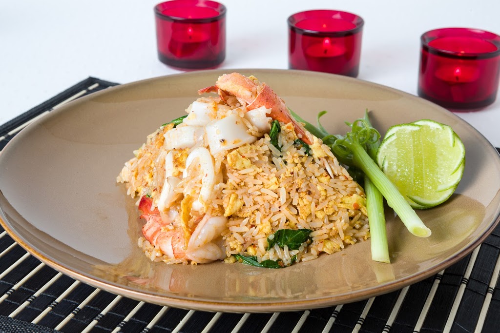 Bangkok Spoon Deluxe | 57 King St W, Dundas, ON L9H 1T5, Canada | Phone: (905) 628-8808