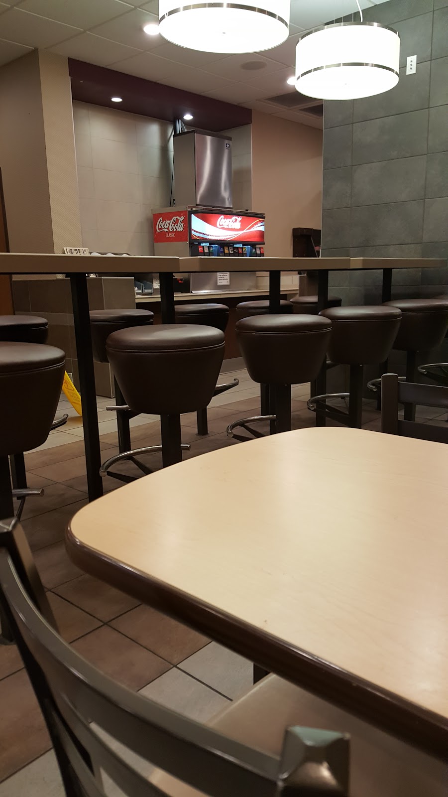 McDonalds | 301 20Th St, Nisku, AB T9E 7Z8, Canada | Phone: (780) 955-8120