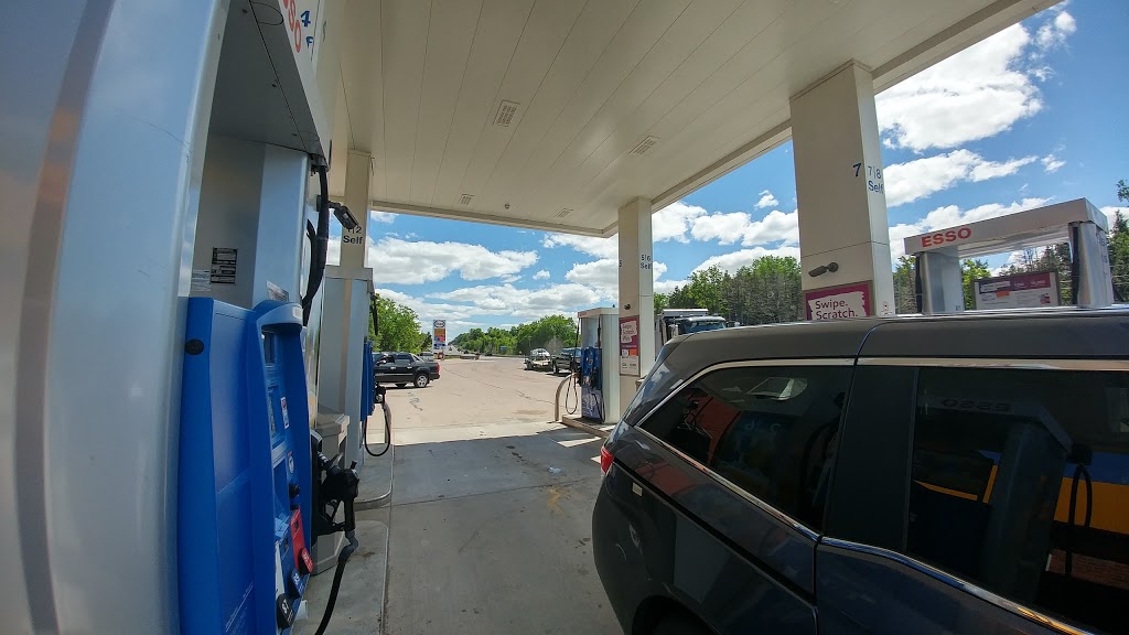 Esso | 9710 ON-9, Palgrave, ON L0N 1P0, Canada | Phone: (905) 880-4023