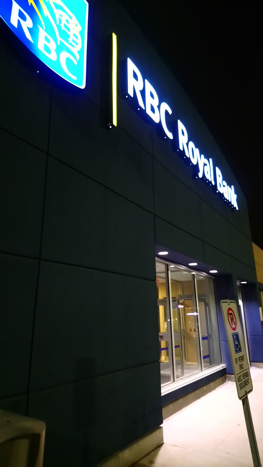 RBC Royal Bank | 1330 Baseline Rd, Ottawa, ON K2C 0A9, Canada | Phone: (613) 224-8660