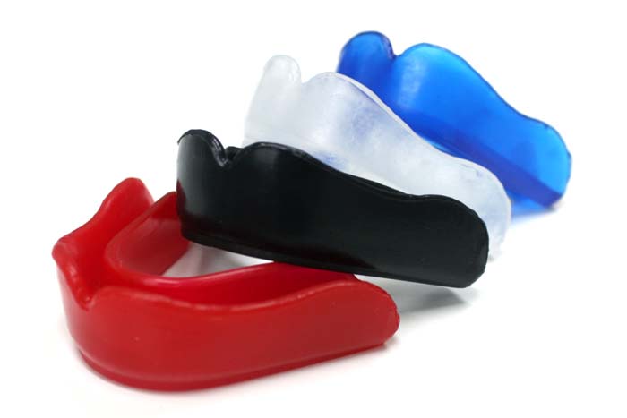 Smile Denture & Implant Clinic | 1825 Woodward Dr, Ottawa, ON K2C 0P9, Canada | Phone: (613) 702-2656