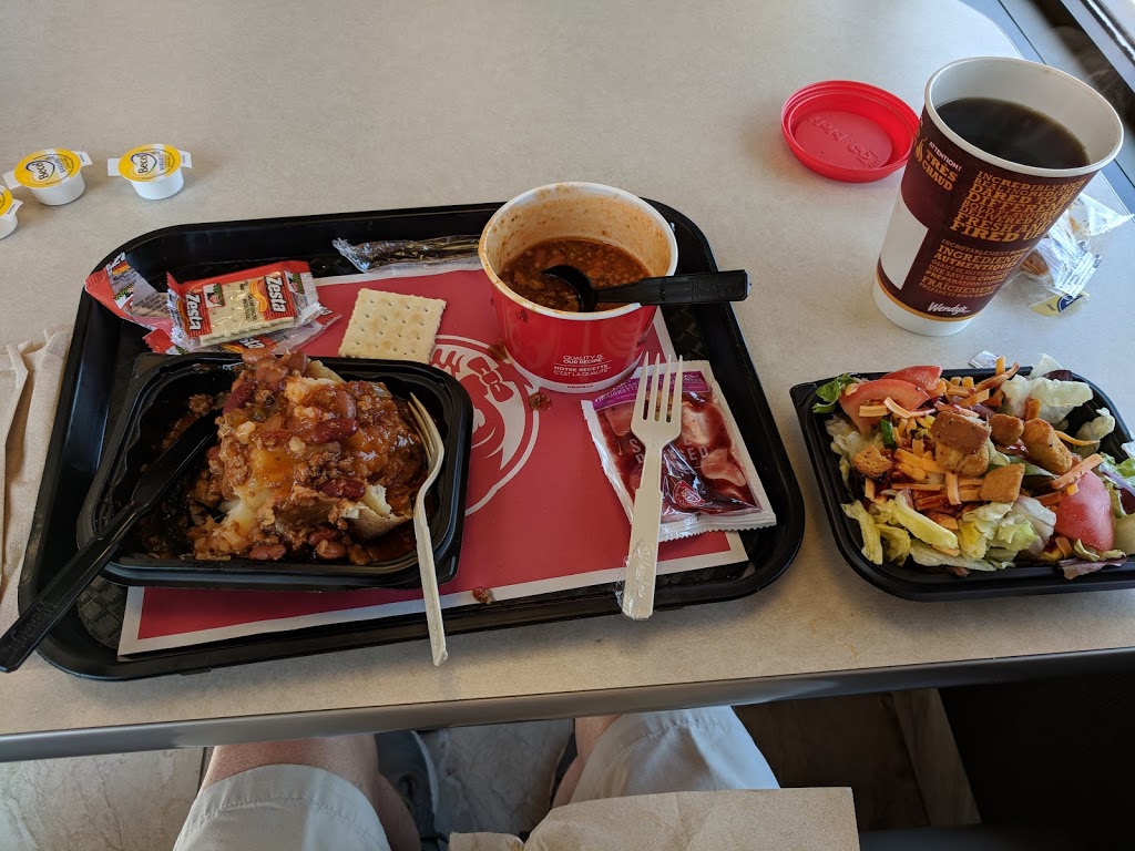 Wendys | 145 Plains Rd E, Burlington, ON L7T 2C4, Canada | Phone: (905) 634-4882