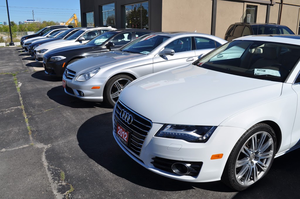 Dupont Auto Centre | 423 Evans Ave, Etobicoke, ON M8W 2T3, Canada | Phone: (416) 588-5551
