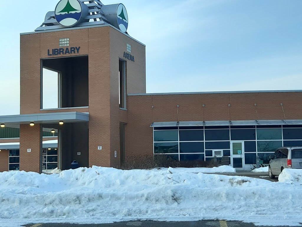 Georgina Ice Palace | 90 Wexford Dr, Georgina, ON L4P 3P7, Canada | Phone: (905) 476-4423