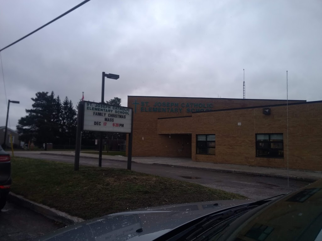 St. Joseph C.E.S. | 405 Douro 4th Line, Lakefield, ON K0L 2H0, Canada | Phone: (705) 652-3961