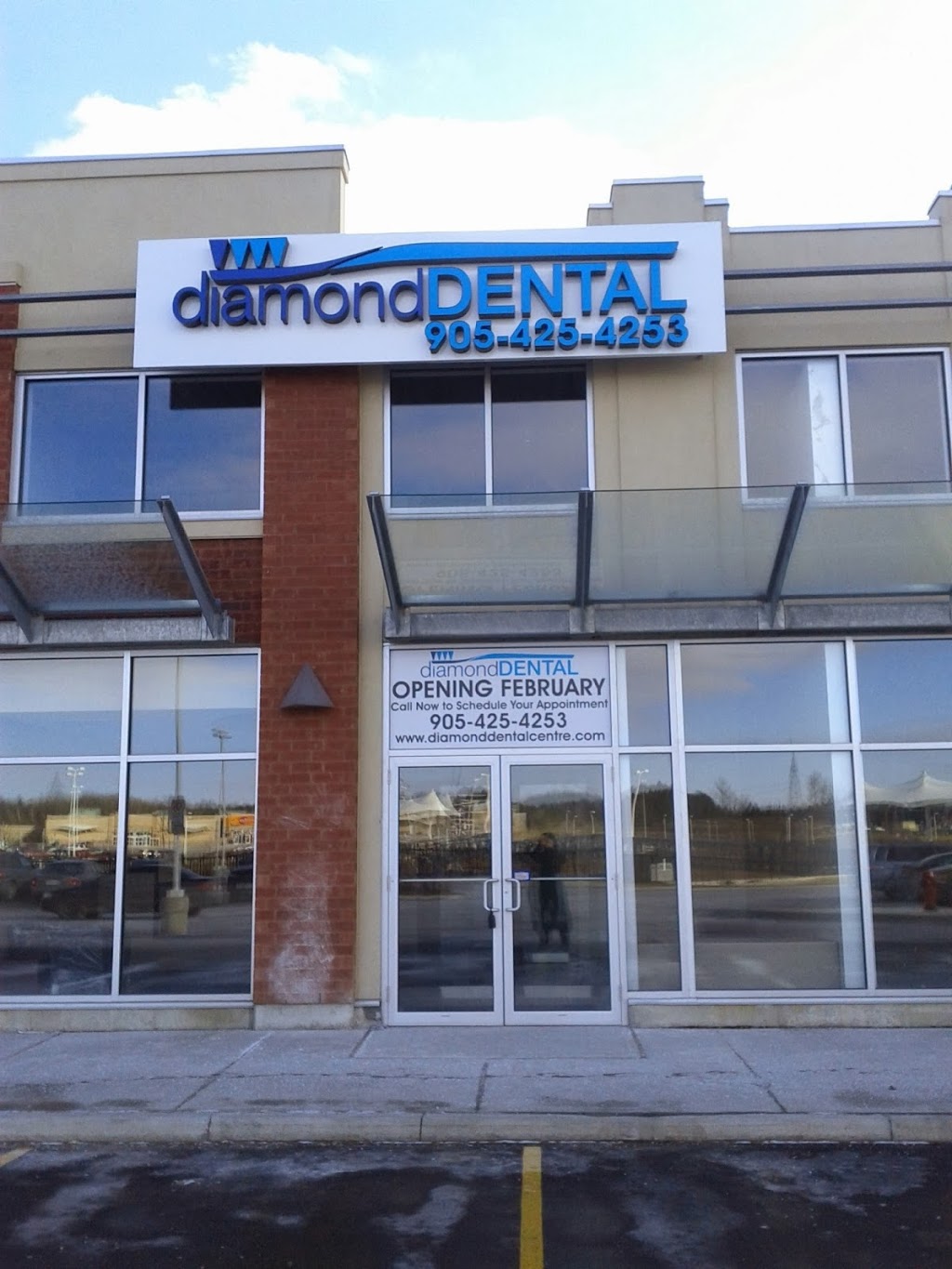 Diamond Dental Centre | Dr. Dan Diamond | Whitby Family & Cosmet | 308 Taunton Rd E Unit J3, Whitby, ON L1R 0H4, Canada | Phone: (905) 425-4253