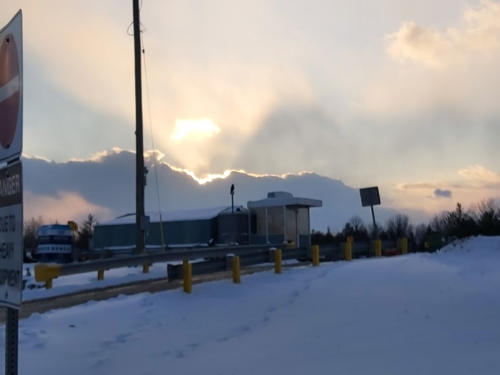 Humberstone Landfill | 700 Humberstone Road, West of, Prince Charles Dr S, Welland, ON L3C 5R1, Canada | Phone: (905) 356-4141