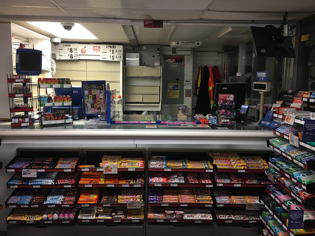 Petro-Canada | 200 Sandalwood Pkwy E, Brampton, ON L6Z 1Y5, Canada | Phone: (905) 846-8213