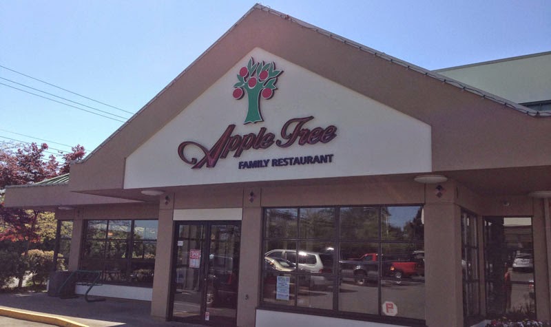 Apple Tree Restaurant | 1501 Admirals Rd, Victoria, BC V9A 2R1, Canada | Phone: (250) 595-1422