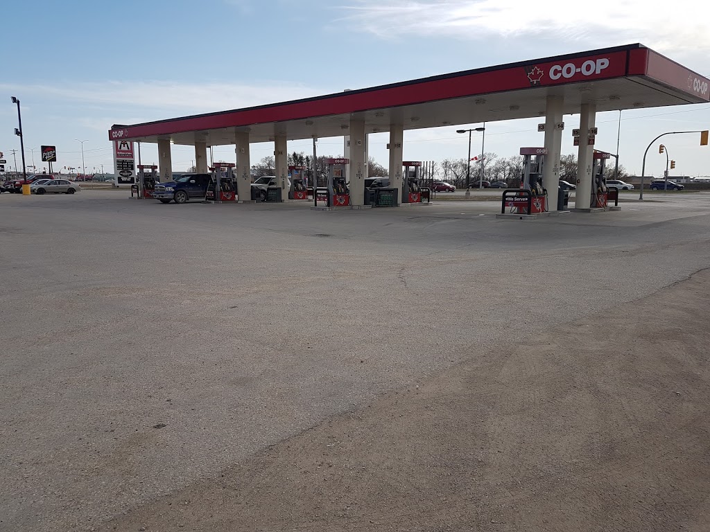 Co-op Gas Bar | 111 MB-12 N, Steinbach, MB R5G 1V1, Canada | Phone: (204) 326-7594