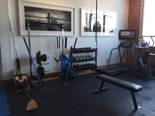Leslieville Personal Fitness | 20 Leslie St, Toronto, ON M4M 3L4, Canada | Phone: (416) 462-9161