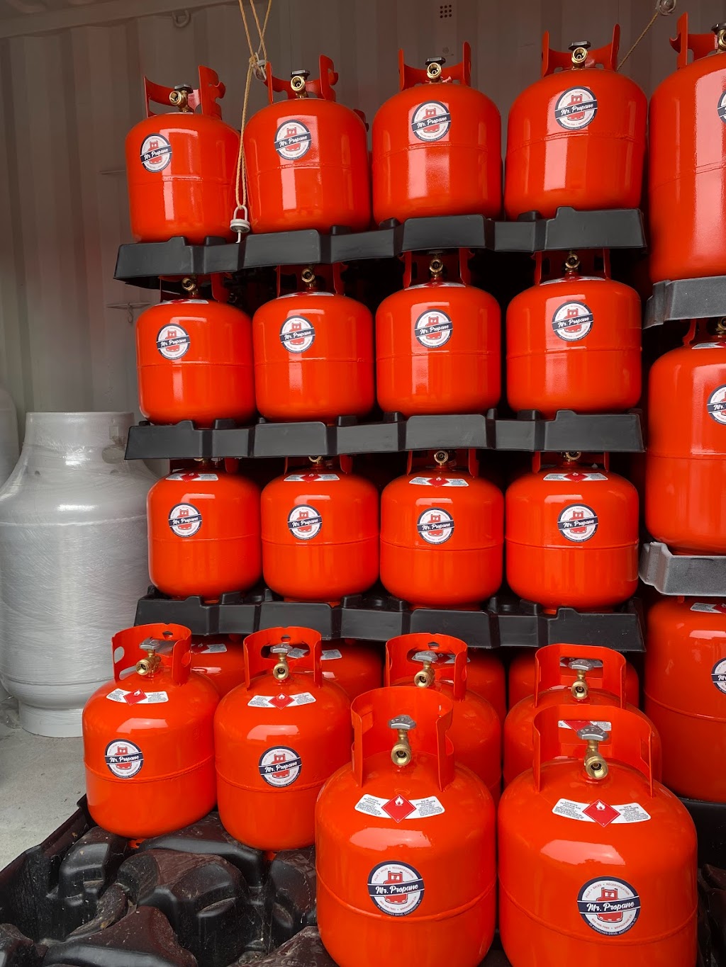 Mr Propane | 88 Simmonds Dr, Dartmouth, NS B3B 1P6, Canada | Phone: (902) 468-7663