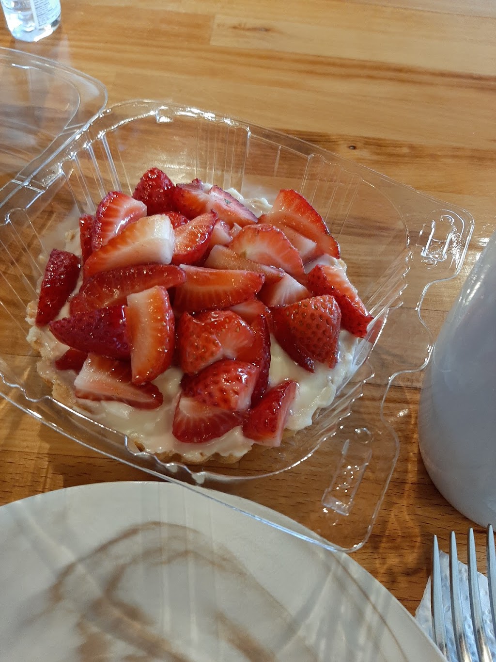 The Flying Apron | 268 Anderton Rd, Comox, BC V9M 1Y2, Canada | Phone: (236) 655-6604
