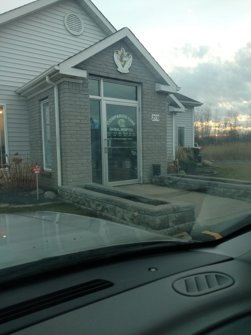 Companion Care Animal Hospital | 2558 Niagara Falls Blvd, Niagara Falls, NY 14304, USA | Phone: (716) 731-8100