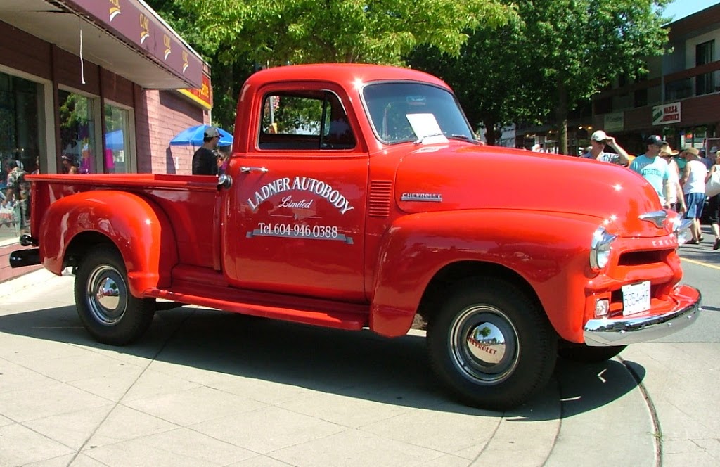 CSN Ladner Auto Body Ltd. | 3561 River Rd W, Delta, BC V4K 3N2, Canada | Phone: (604) 946-0388