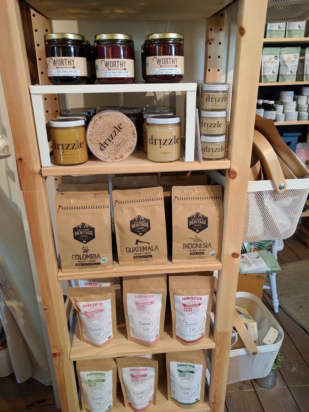 Branch Market & Studio | 1608, 128, Government Rd, Black Diamond, AB T0L 0H0, Canada | Phone: (403) 991-2738