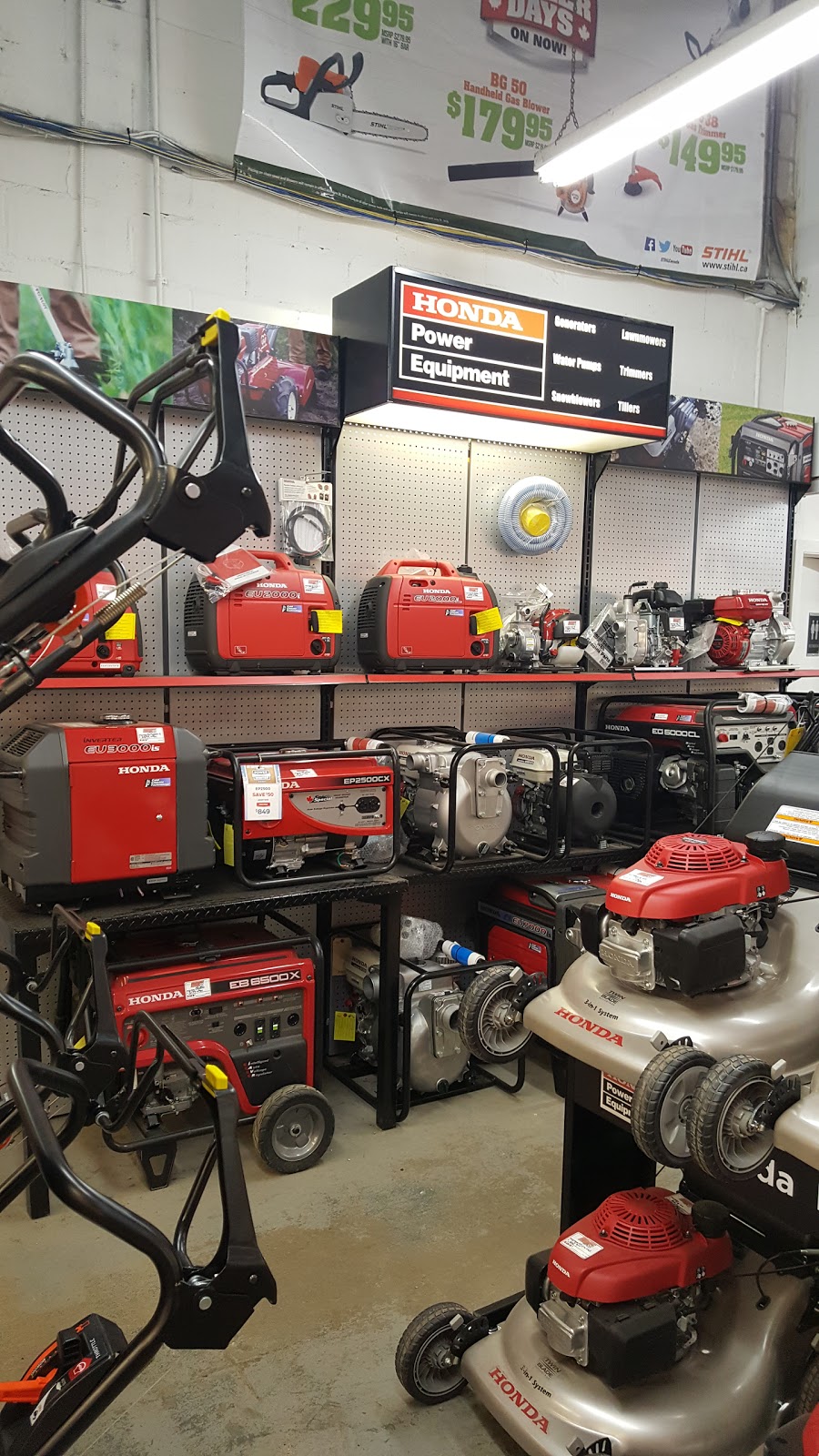 Newmarket Mower Ltd | 382 Mulock Dr, Newmarket, ON L3Y 9B8, Canada | Phone: (905) 853-2644