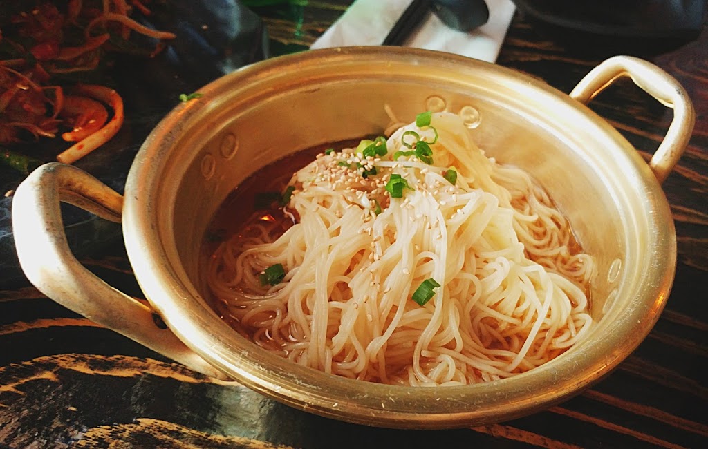 낭만포차 Nangman Pocha | 6283 Yonge St, North York, ON M2M 3X6, Canada | Phone: (416) 551-8683