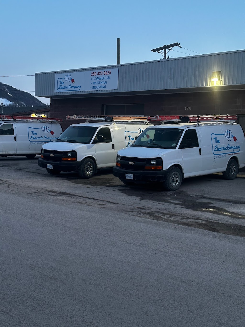 East Kootenay Comm Ins Svc Ltd | 1601 9 Ave, Fernie, BC V0B 1M0, Canada | Phone: (250) 423-4617